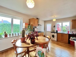 Images for Walnut Tree Ave, HR2, Hereford