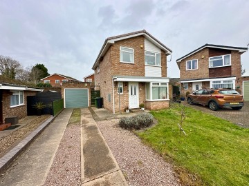 Click the photo for more details of Ferndown Road, Ledbury, Herefordshire